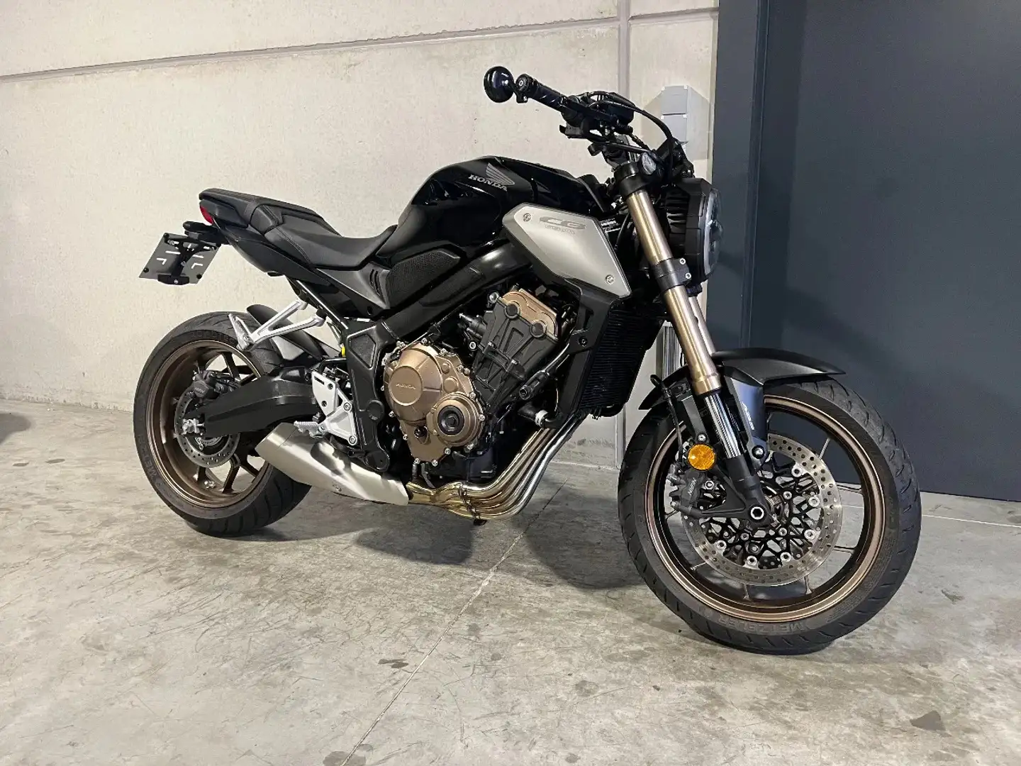 Honda CB 650 CB650R neo retro naked in prachtstaat met weinig k - 1
