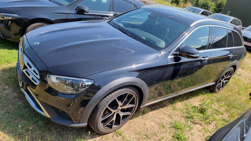 Mercedes-Benz E 400 E400d Kombi 4Matic All-Terrain*360°*Widescreen* — photo 3
