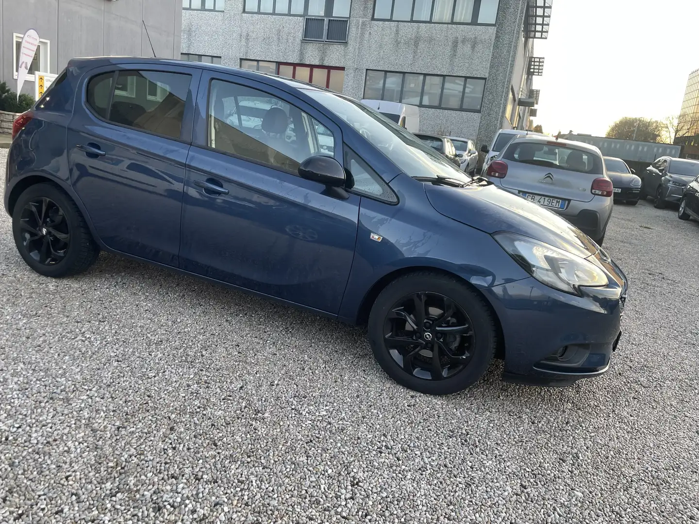 Opel Corsa Sport 1.2 Benzina Neopatentati Blu/Azzurro - 2