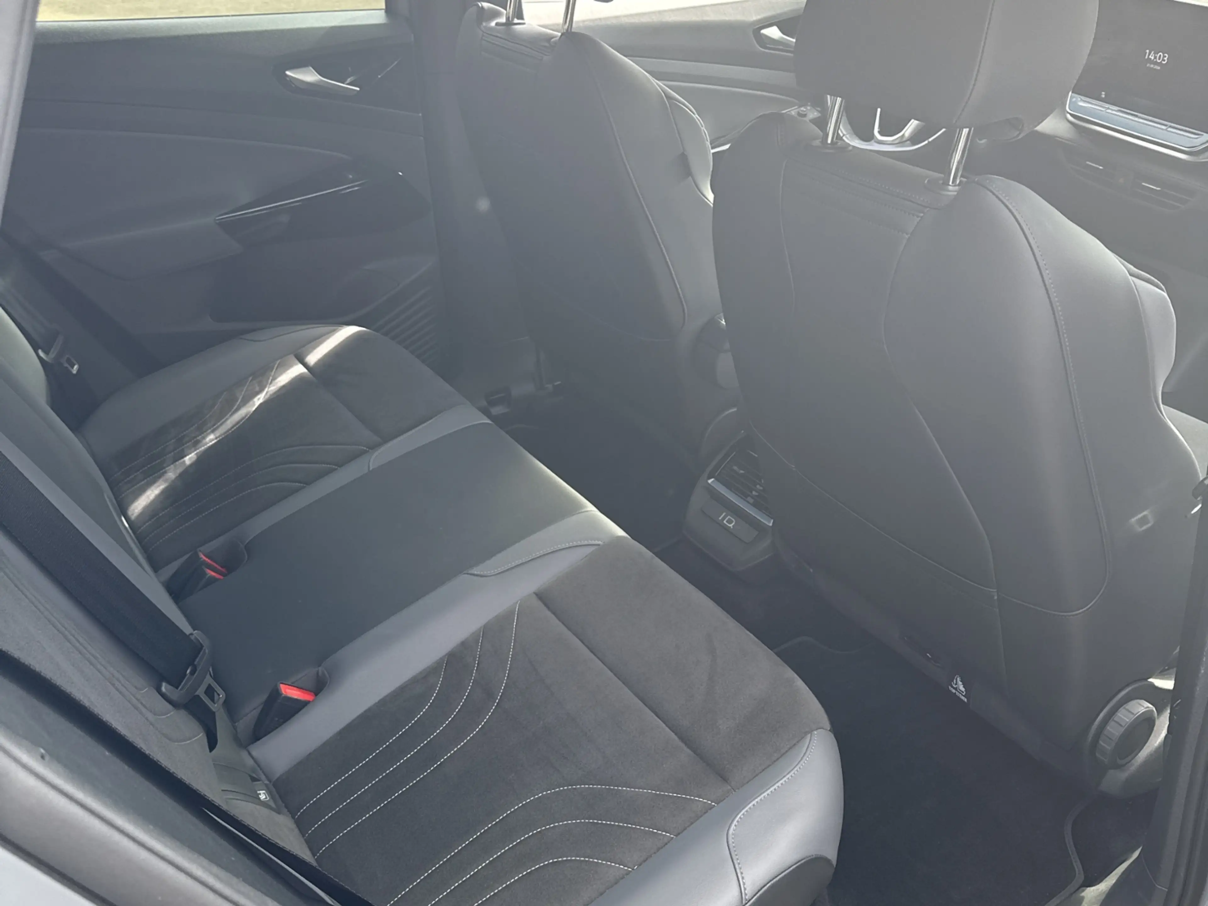 Volkswagen ID.4 55 kWh MOVE +LED +RKAM +ACC +CARPLAY +SHZ +"19 +N — photo 8
