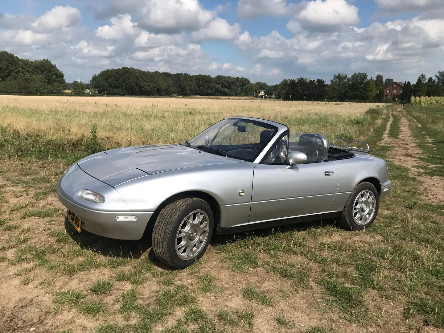 Mazda MX-5 MX-5 1.6i-16V - 2