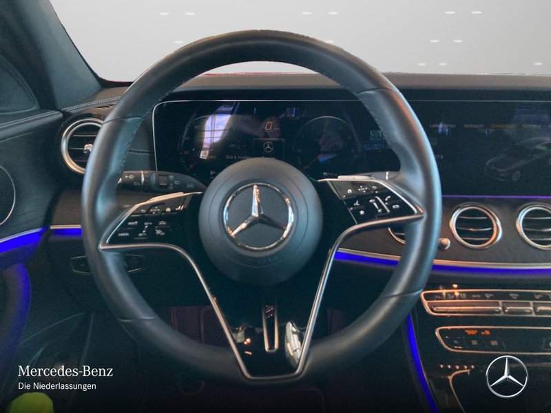 Mercedes-Benz E 300 de T 4M AMG+NIGHT+PANO+AHK+LED+FAHRASS+9G — photo 14