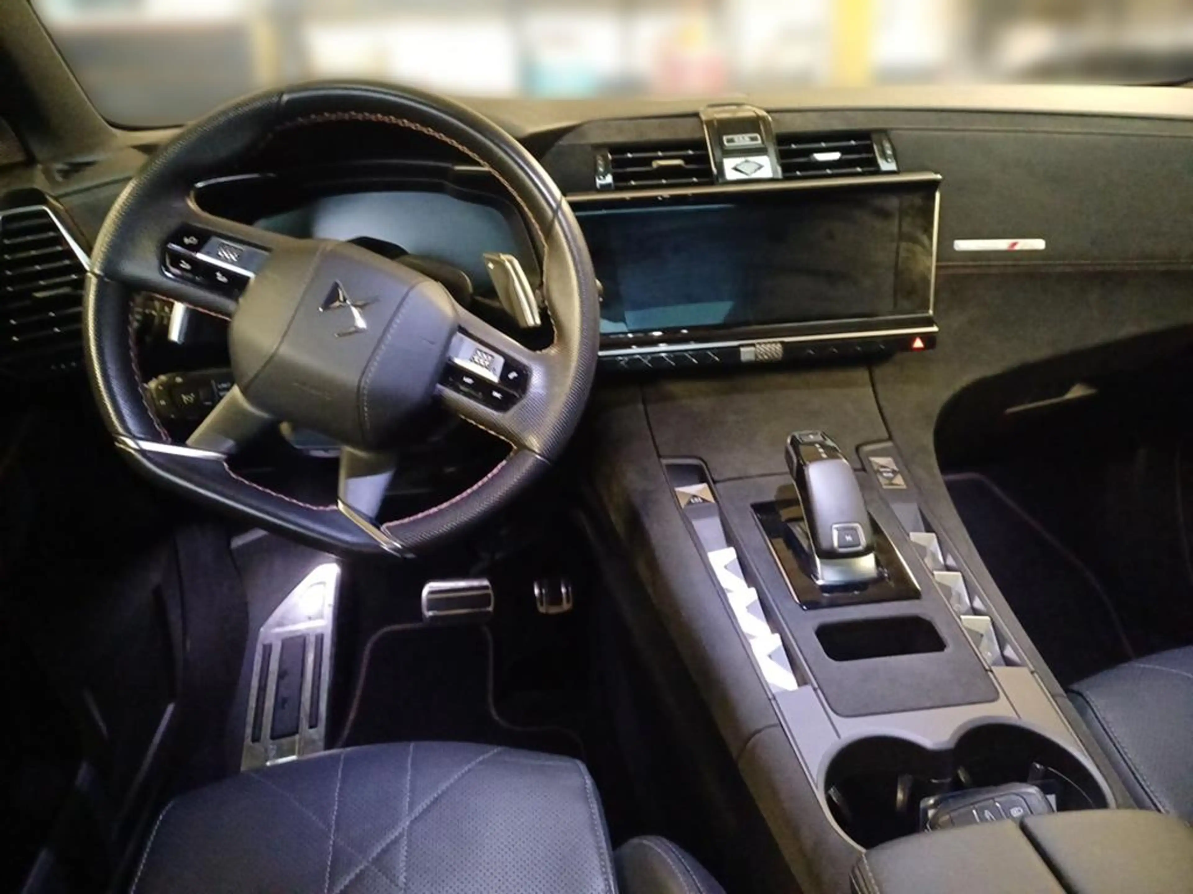 DS Automobiles DS 7 Crossback Performance Line + — photo 10