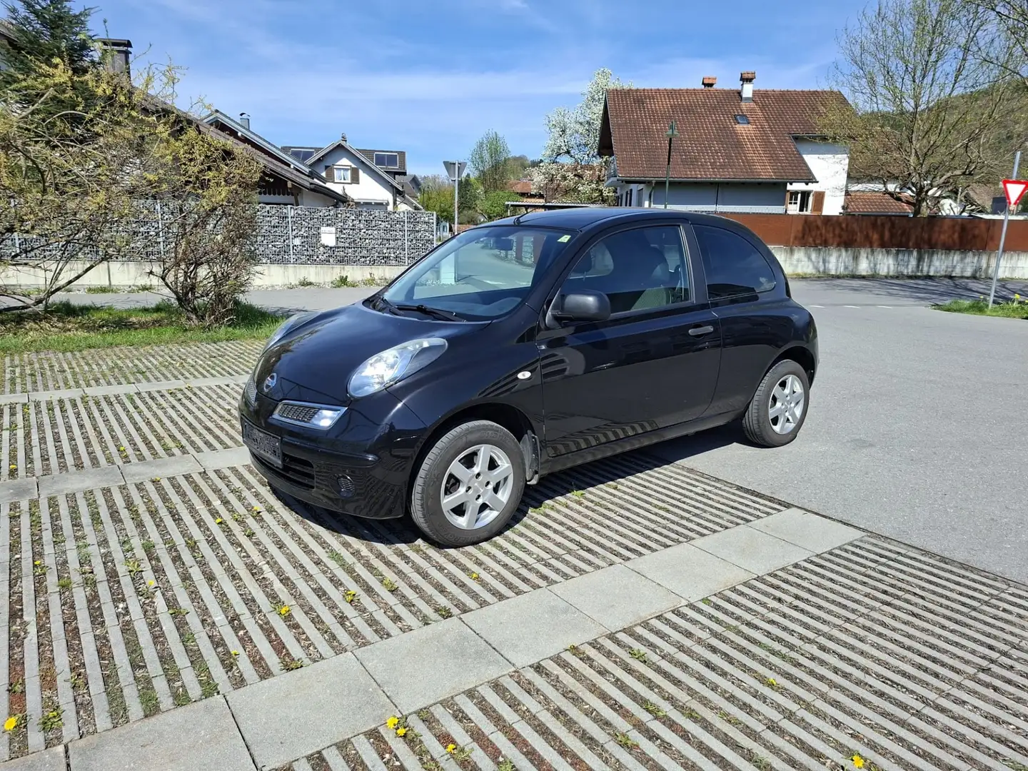 Nissan Micra 1,2 Edition pure drive - 1