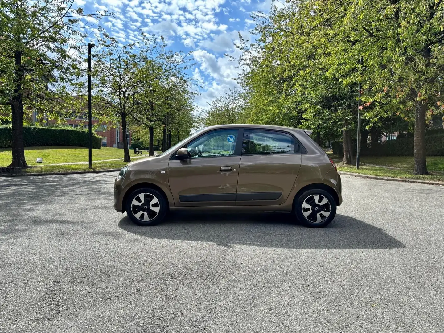 Renault Twingo 1.0i SCe Intens S *** TVA *** Brun - 1
