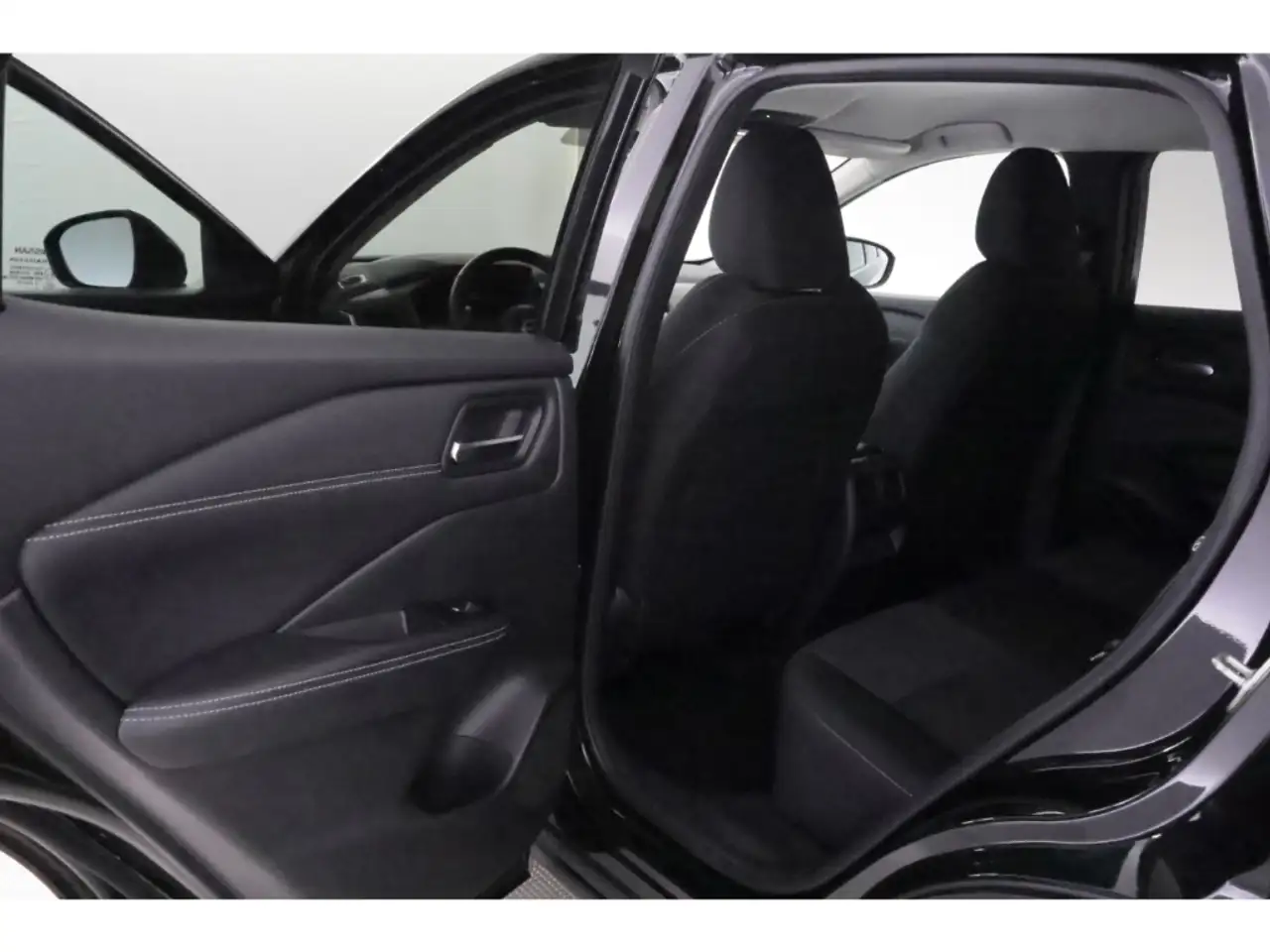 Nissan Qashqai 1.3DIG-T N-Connecta+LED+NAVI+PDC+SHZ 19