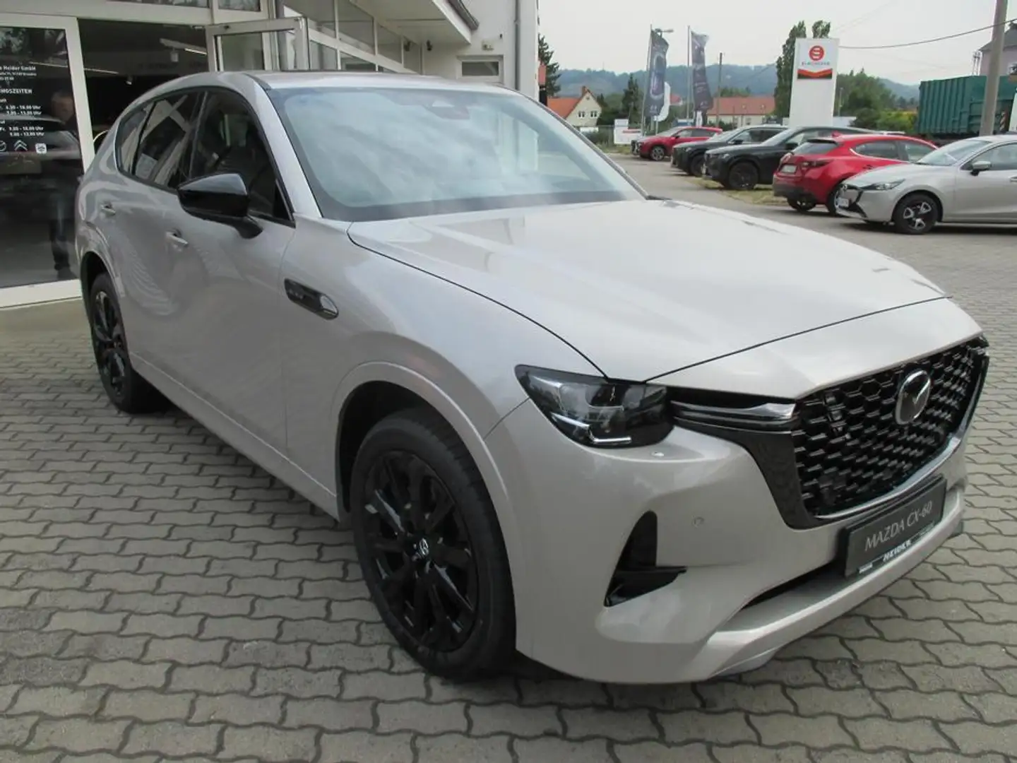 Mazda 2 025 Mazda CX-60 5WGN 3.3L e-SKYACTIV D 254 8AT AWD Silber - 1