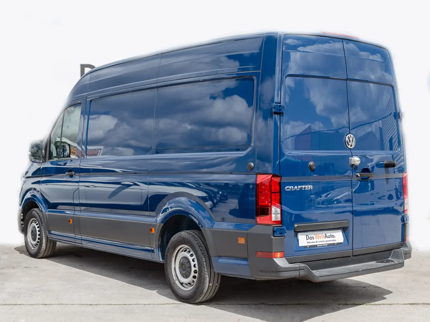 Volkswagen Crafter Furgón MRW 2.0TDI SCR 35 BM L3H2 103kW Azul - 2