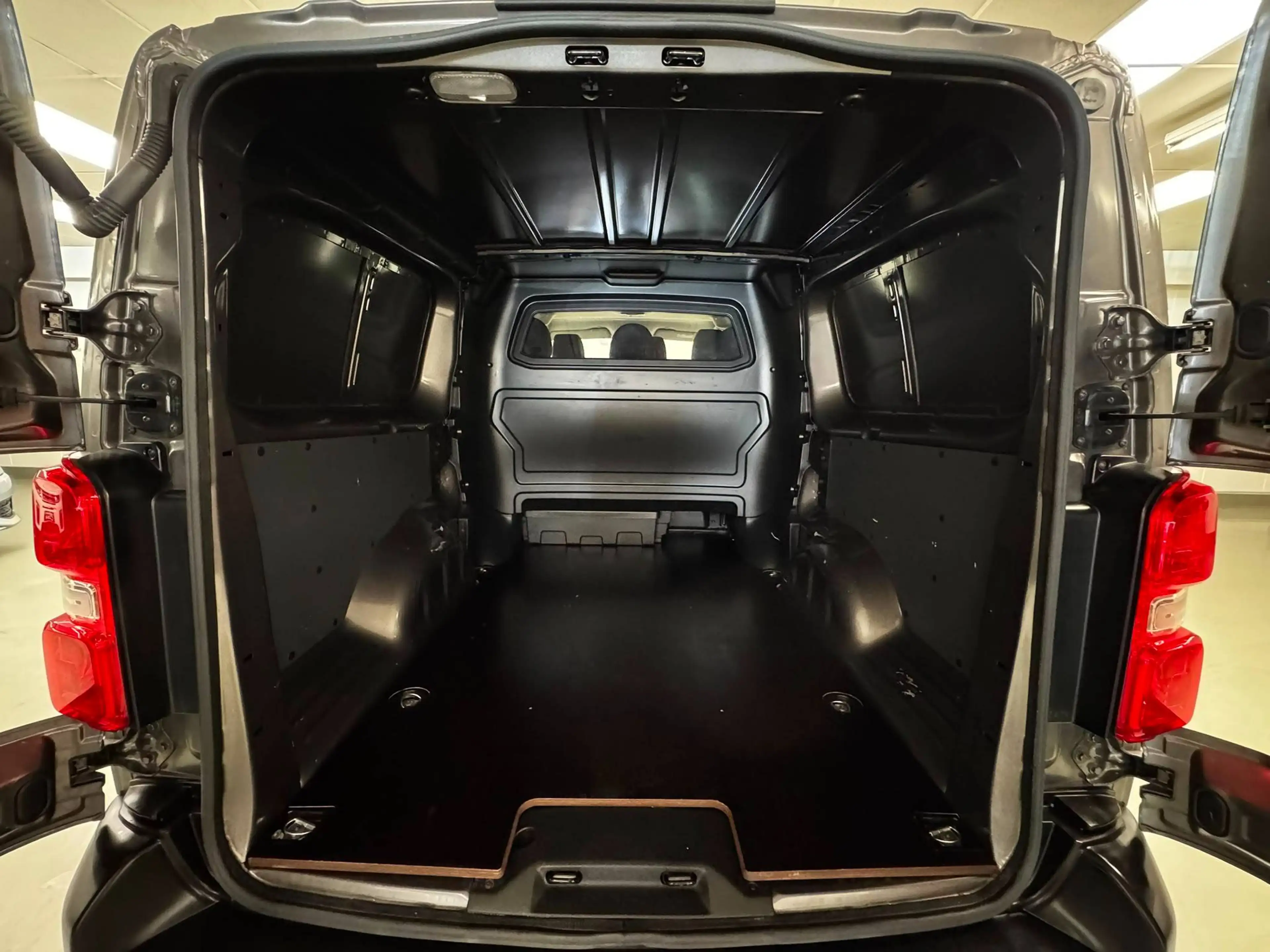 Peugeot Expert 2.0HDI 145CV LONG CHASSIS DOUBLE CABINE 6 PLACES CAMERA GPS CLIM — photo 7