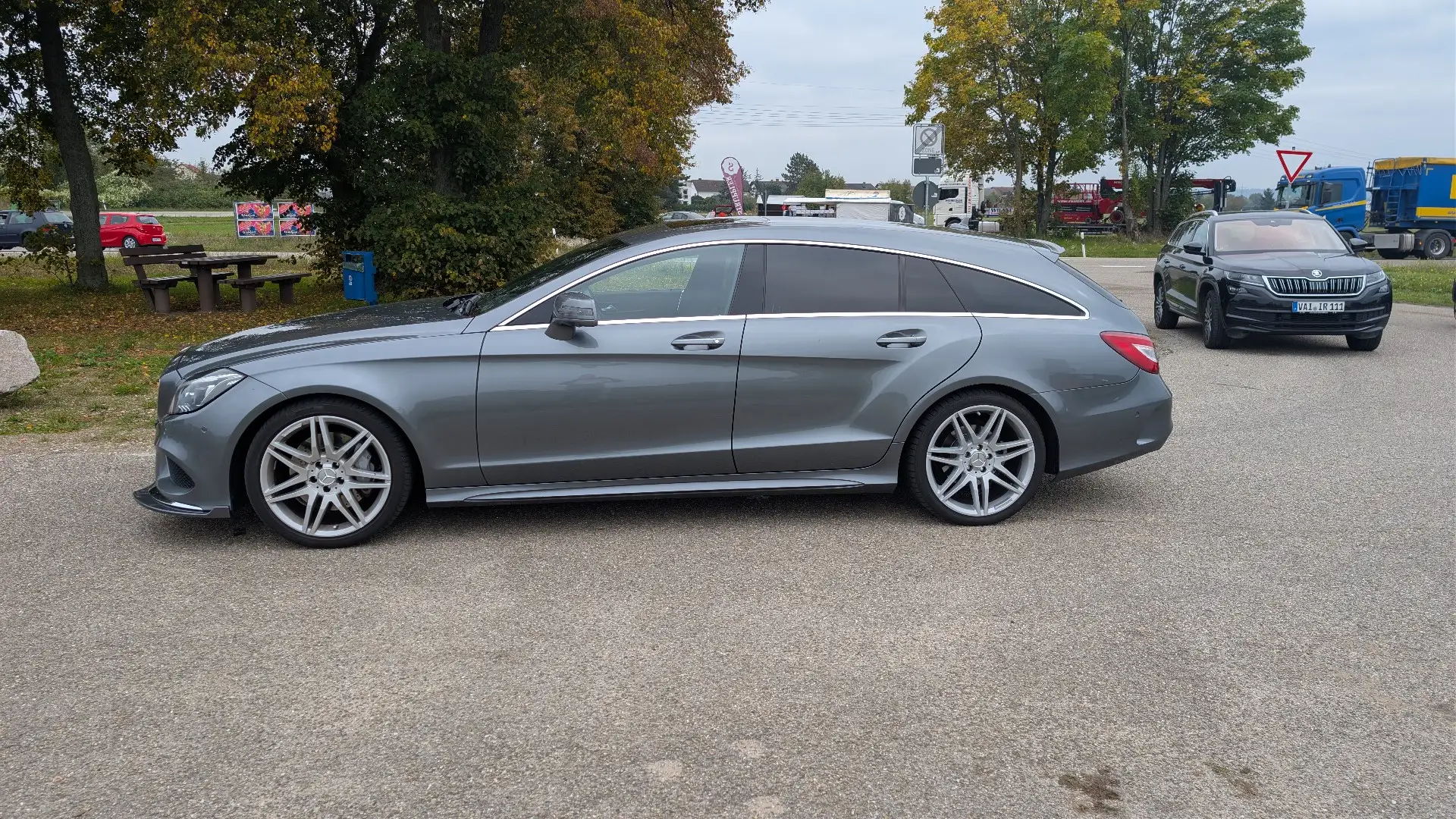 Mercedes-Benz CLS 400 AMG - Line  Shooting Brake - 2