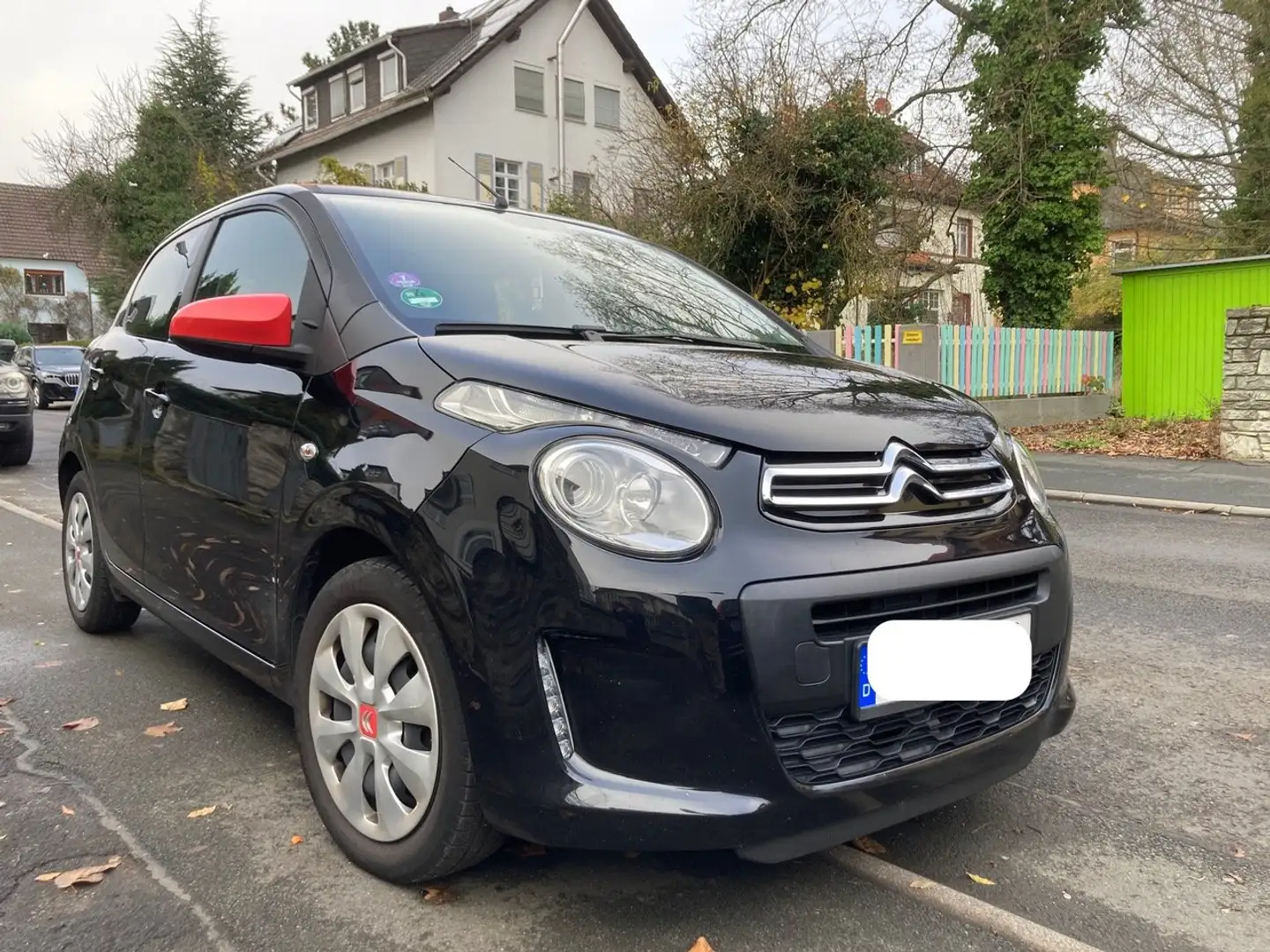 Citroen C1 C1 5-Türer PureTech 82 SELECTION Schwarz - 1