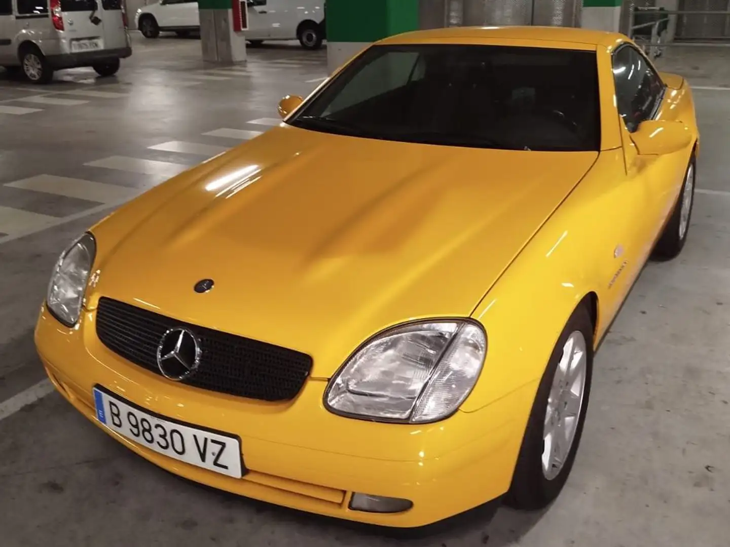 Mercedes-Benz SLK 230 K Jaune - 1