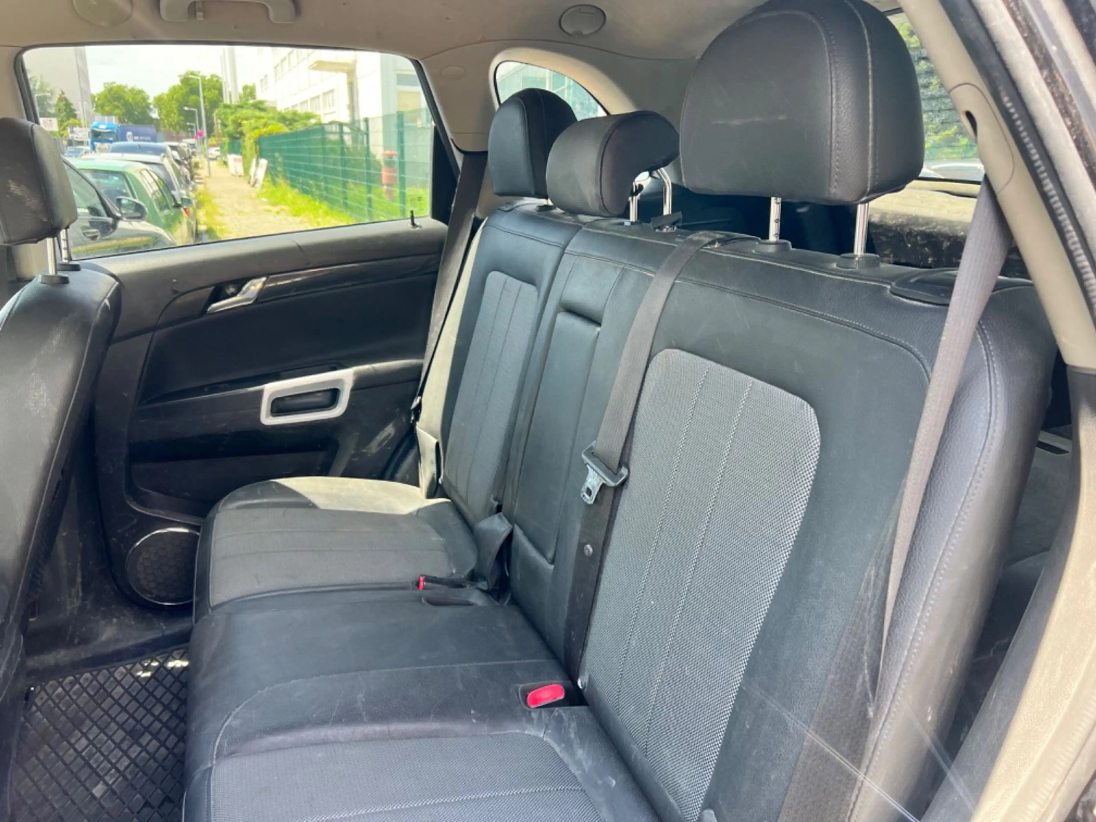 Opel Antara Design Edition 4x4 / 1. Hand — photo 10