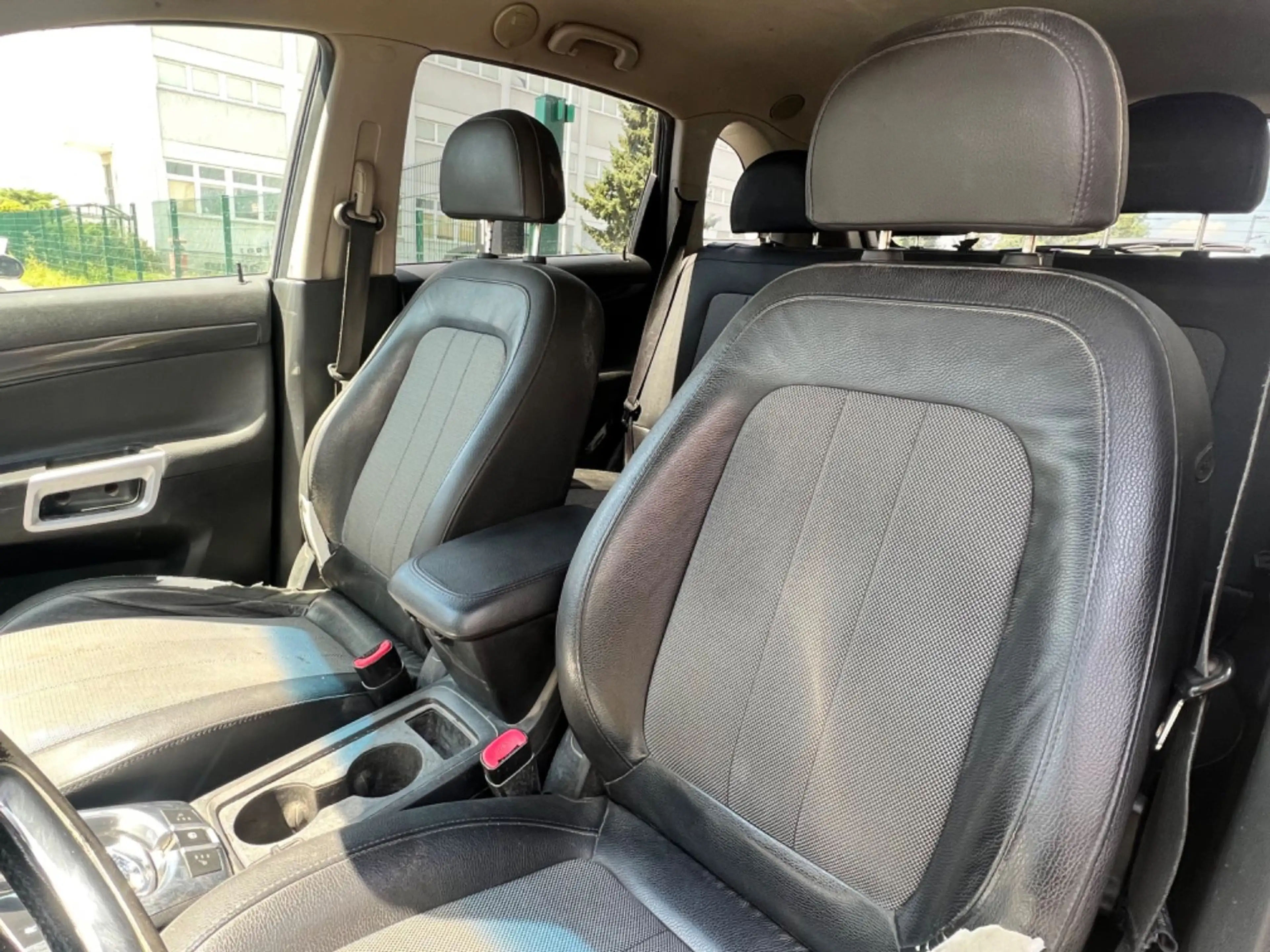 Opel Antara Design Edition 4x4 / 1. Hand — photo 9