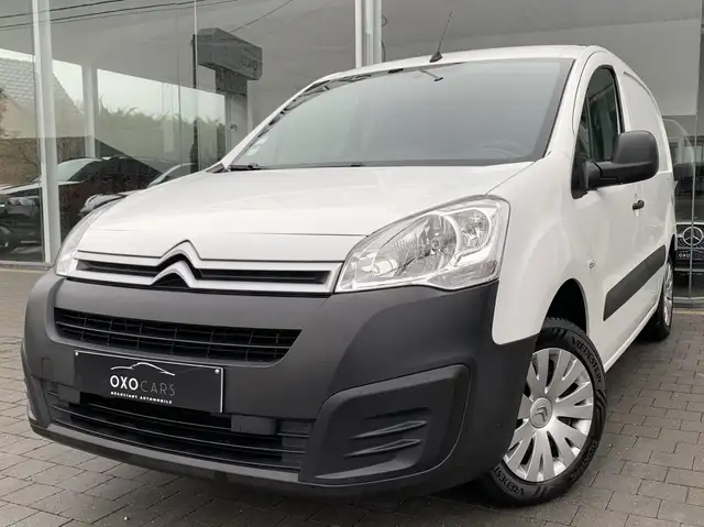 Citroen Berlingo 1.6 HDi / Gps / Airco / PDC / TVA / 3 Places /