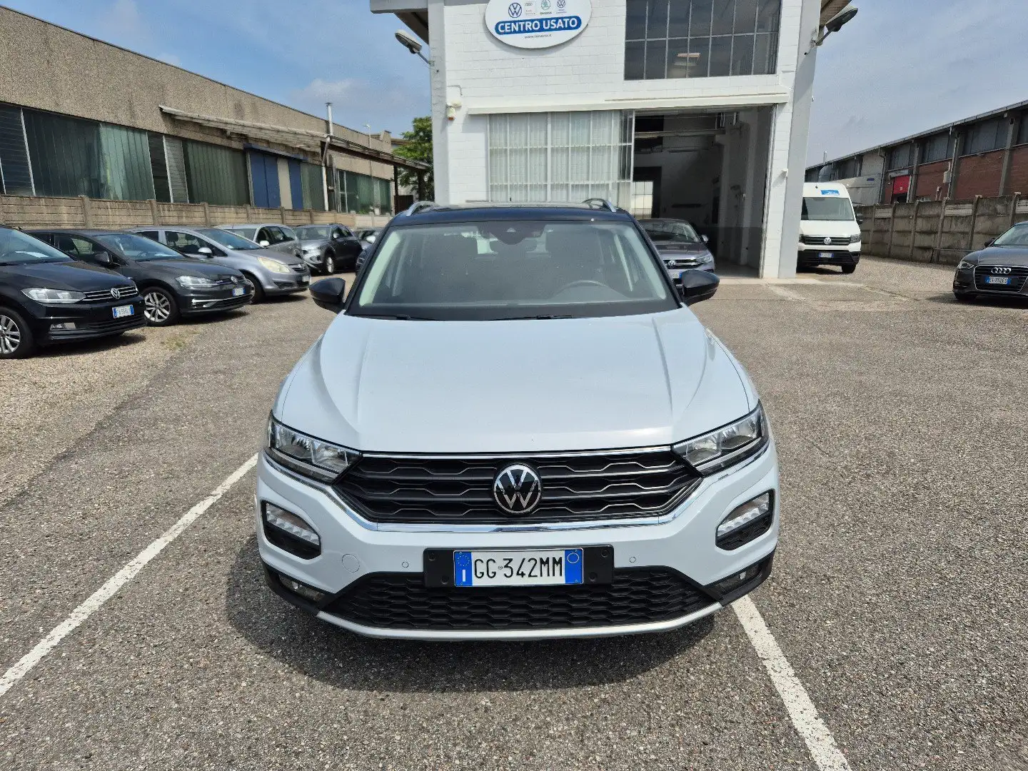 Volkswagen T-Roc Style 1.0 TSI 81 kW/110 CV Manuale Ezüst - 2