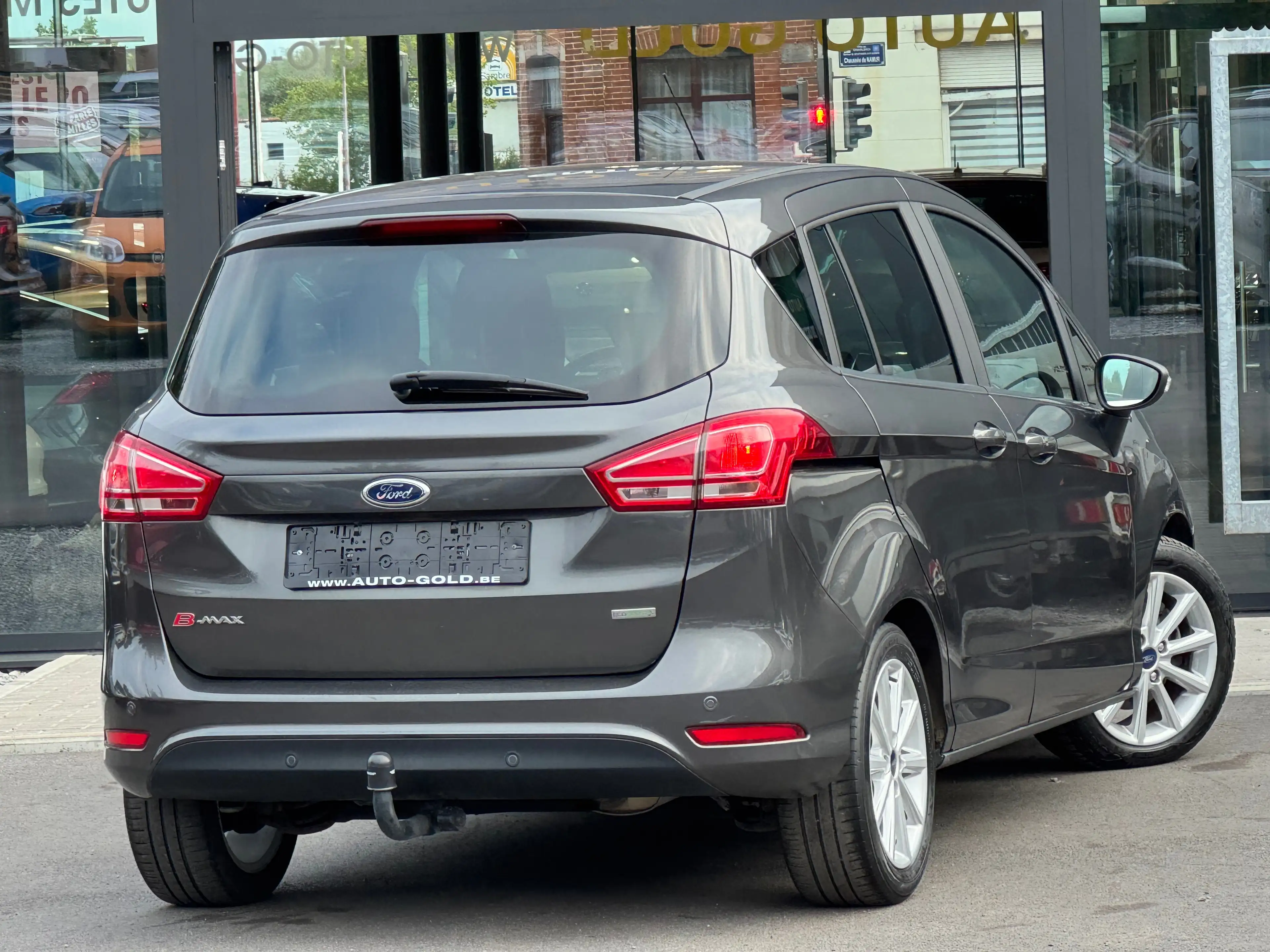 Ford B-Max 1.0i Titanium / ETAT SHOW-ROOM / 1PROP CARNET — photo 3