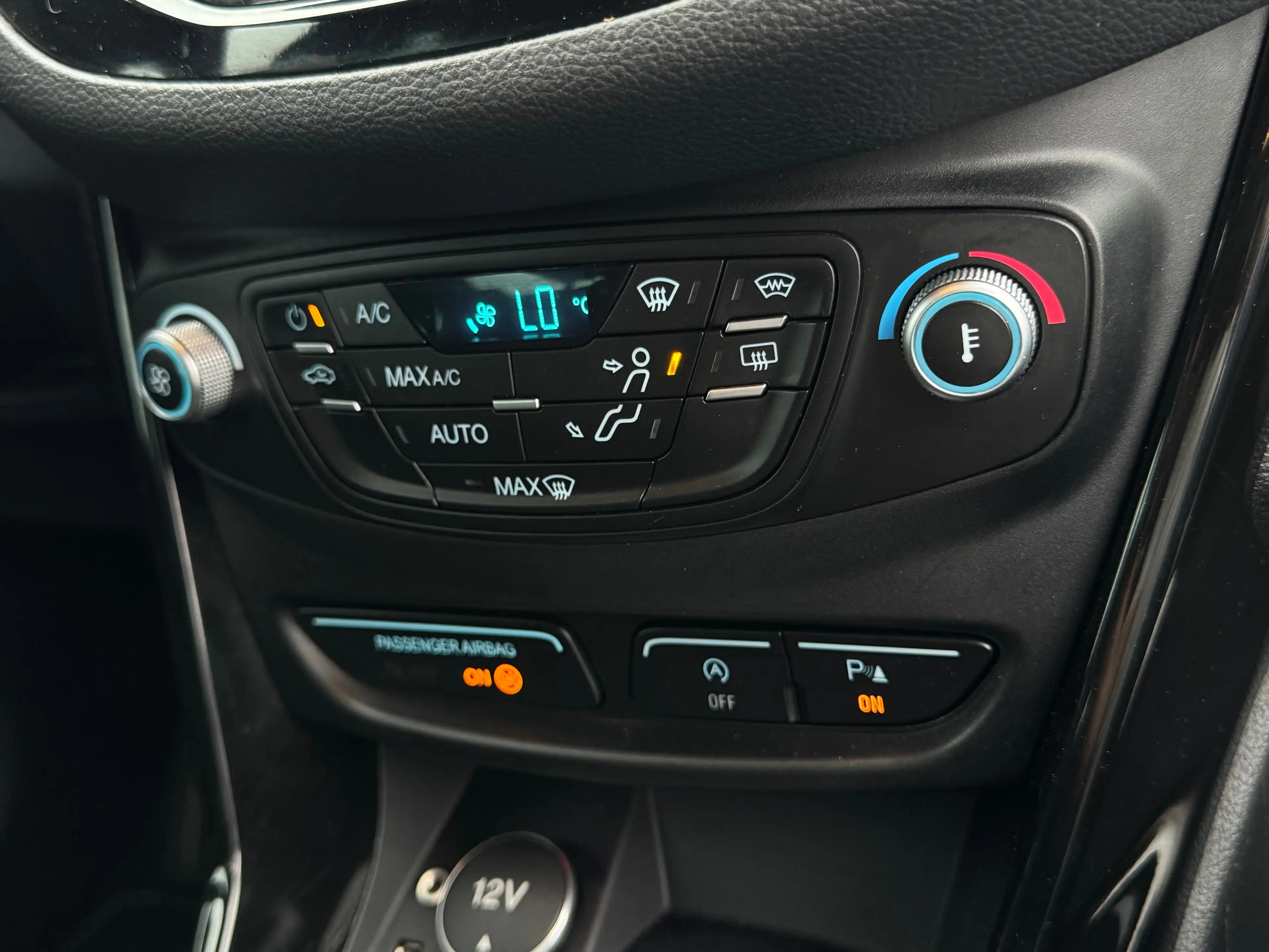 Ford B-Max 1.0i Titanium / ETAT SHOW-ROOM / 1PROP CARNET — photo 15