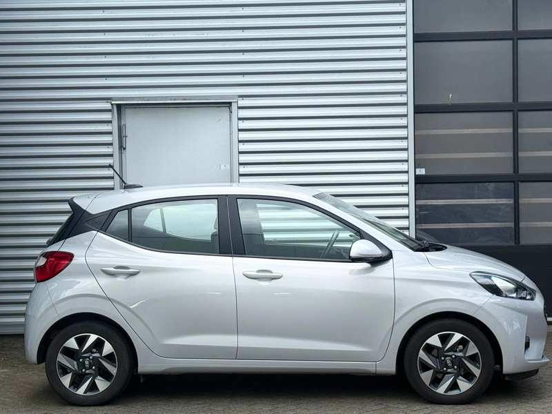 Hyundai i10 1.0 Comfort |Camera|Airco|Cruise|Lane Assist|Carpl — photo 8