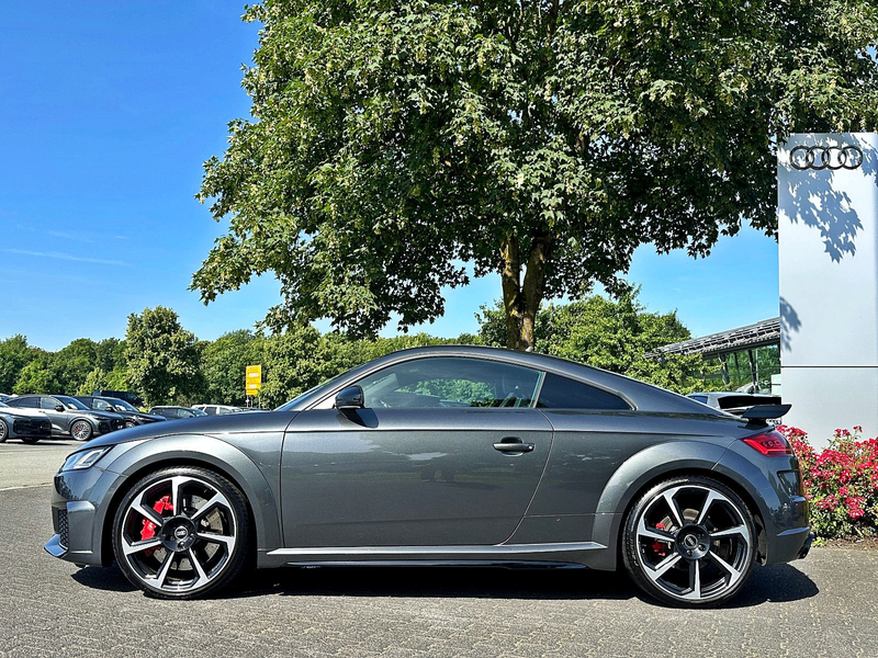 Audi TT RS TTRS Coupé TFSI qu BLACK B&O MAGNETIC 280km/h — photo 4