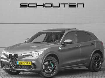 2.9 V6 AWD Quadrifoglio Pano H&K Carbon ACC Squadr