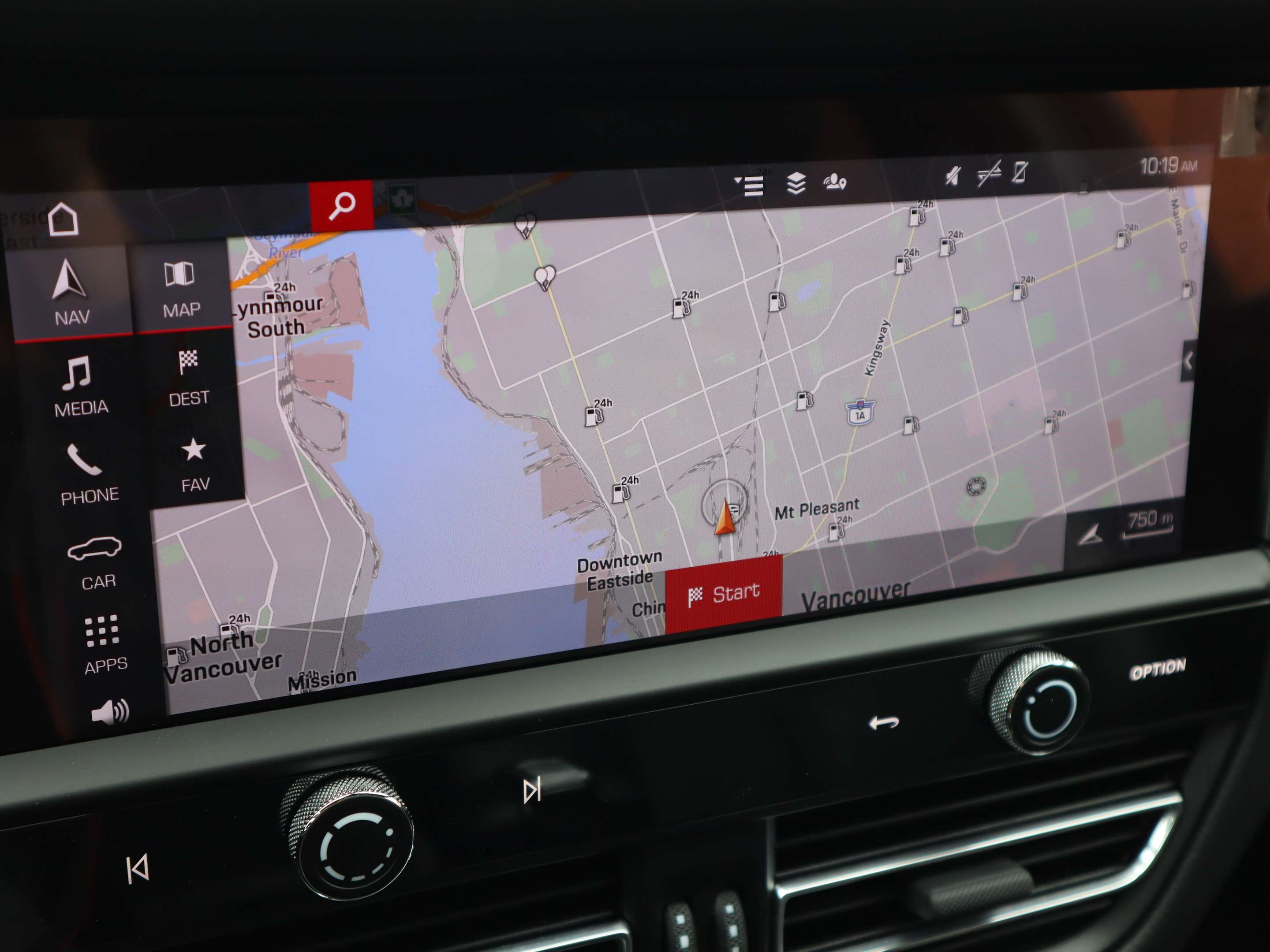2024 Porsche Macan GTS AWD thumb 34