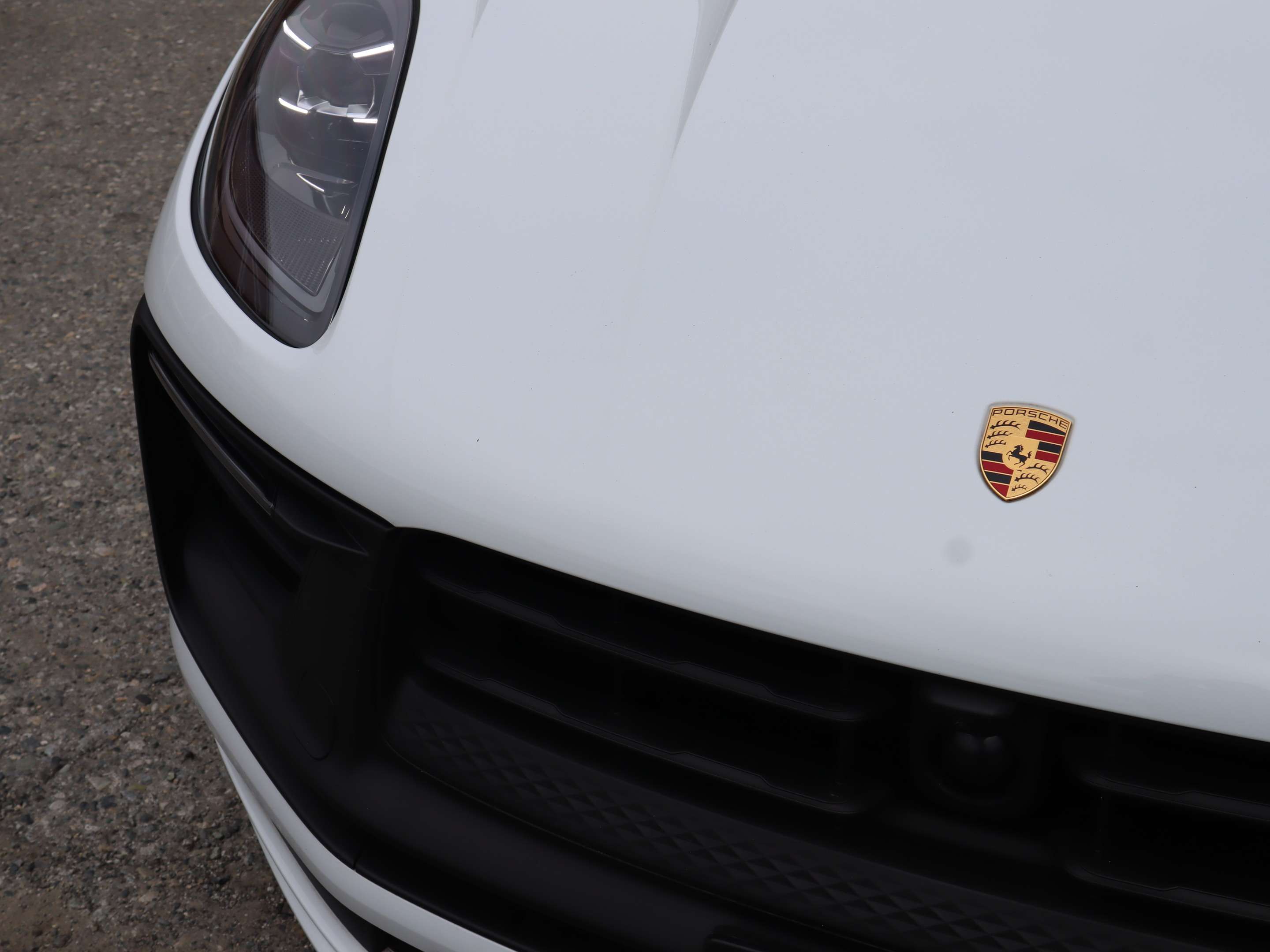 2024 Porsche Macan GTS AWD thumb 10