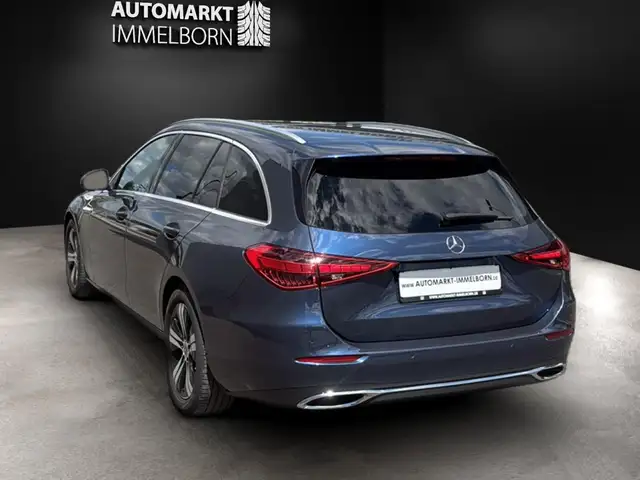 Mercedes-Benz C view 10