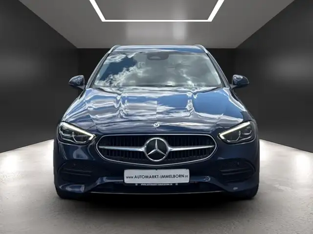 Mercedes-Benz C view 8