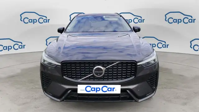 Volvo XC60 view 5