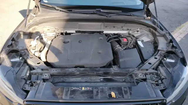 Volvo XC60 view 15