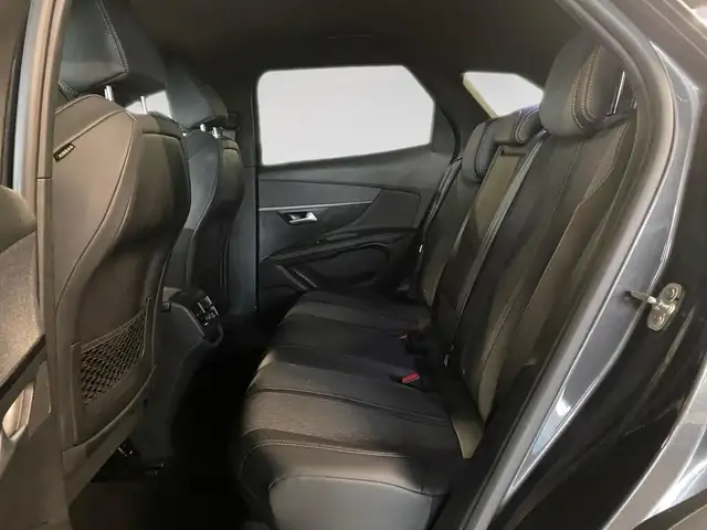 Peugeot 3008 view 8