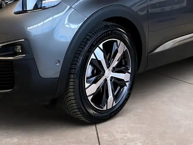 Peugeot 3008 view 15