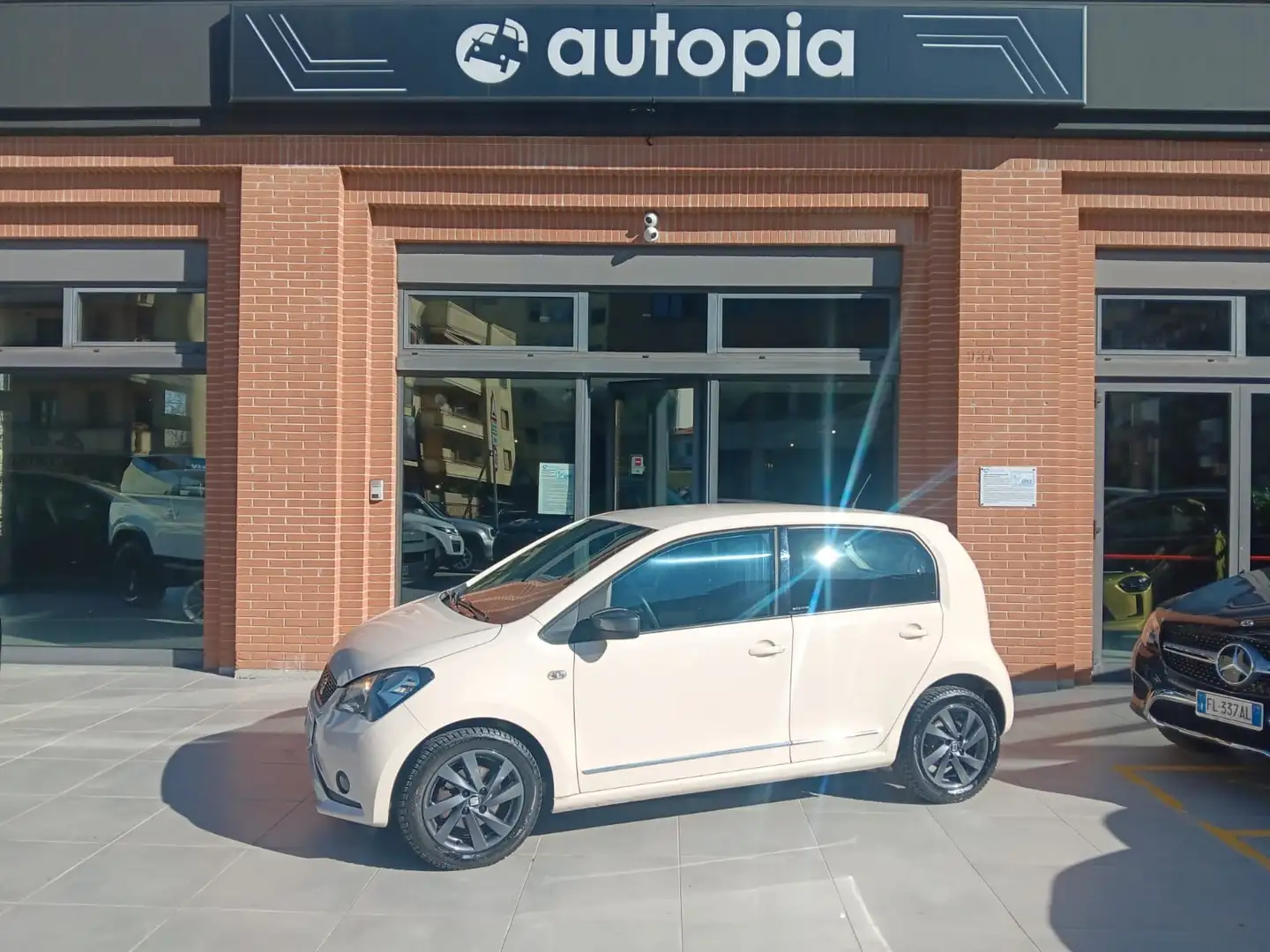 SEAT Mii Mii 5p 1.0 ecofuel by Mango Beige Glamour 68cv Beige - 1