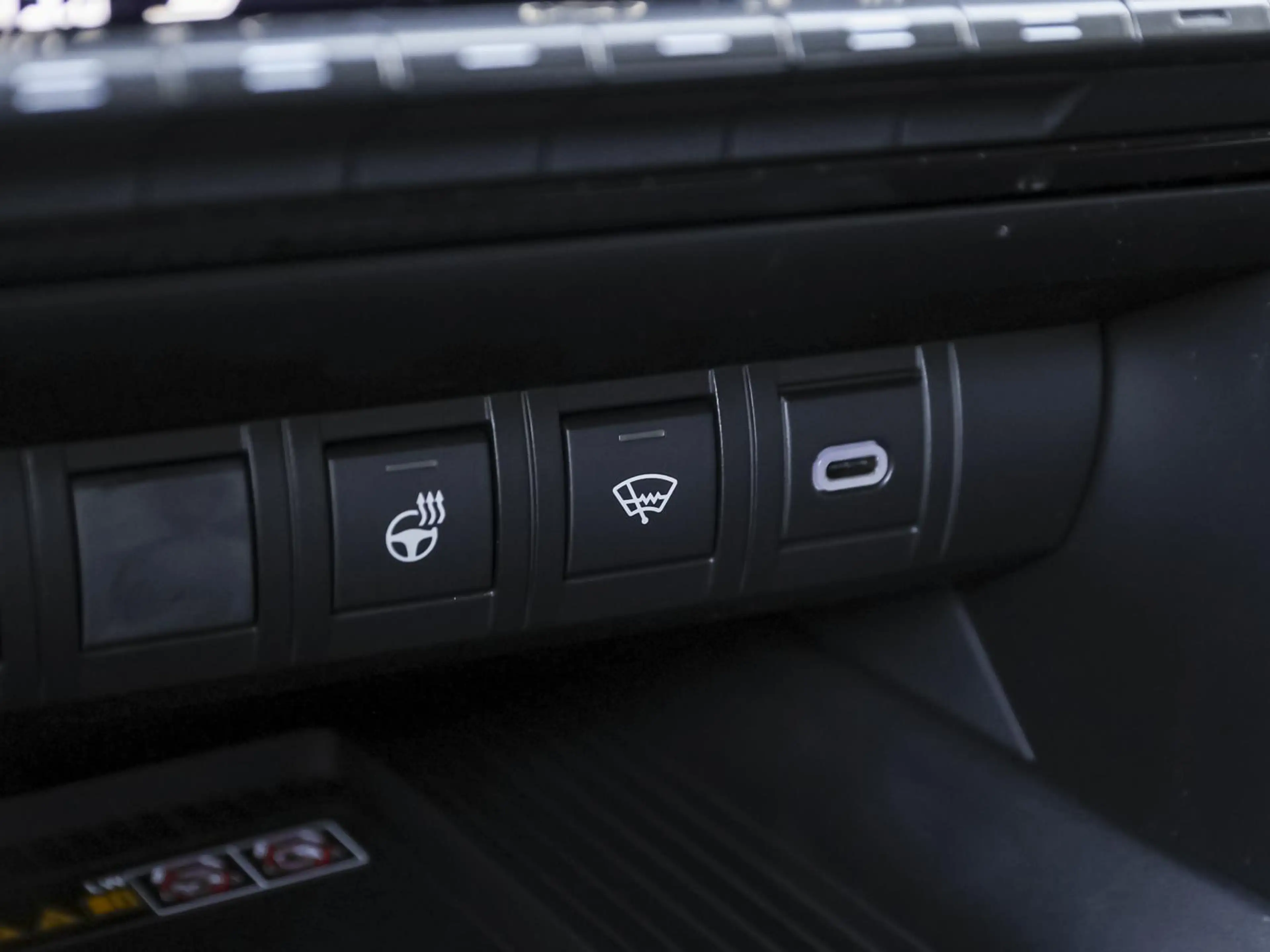 Toyota C-HR 2.0 Plug-in Hybrid Teamplayer Technik Paket — photo 11