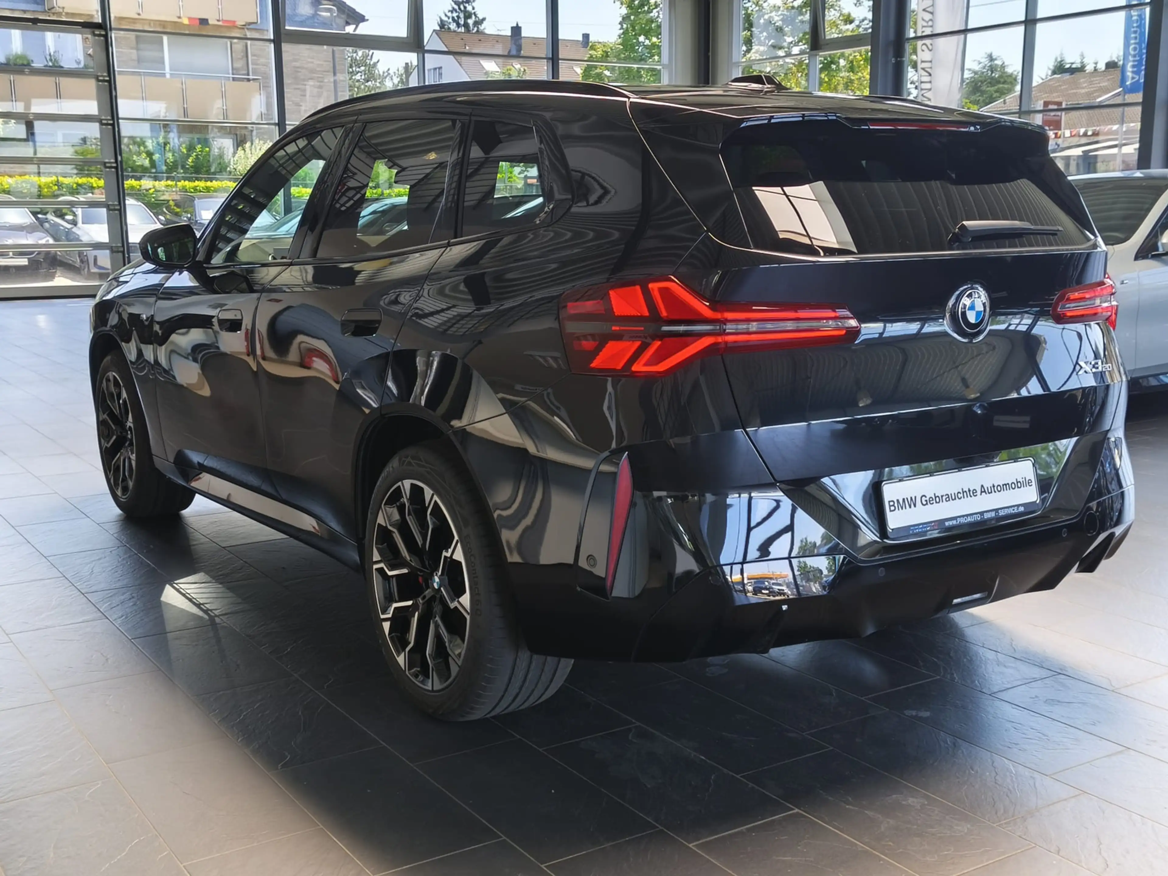 BMW X3 20i xDr M Sport Pro PANO/360°/20"/HUD/St.Heiz — photo 4