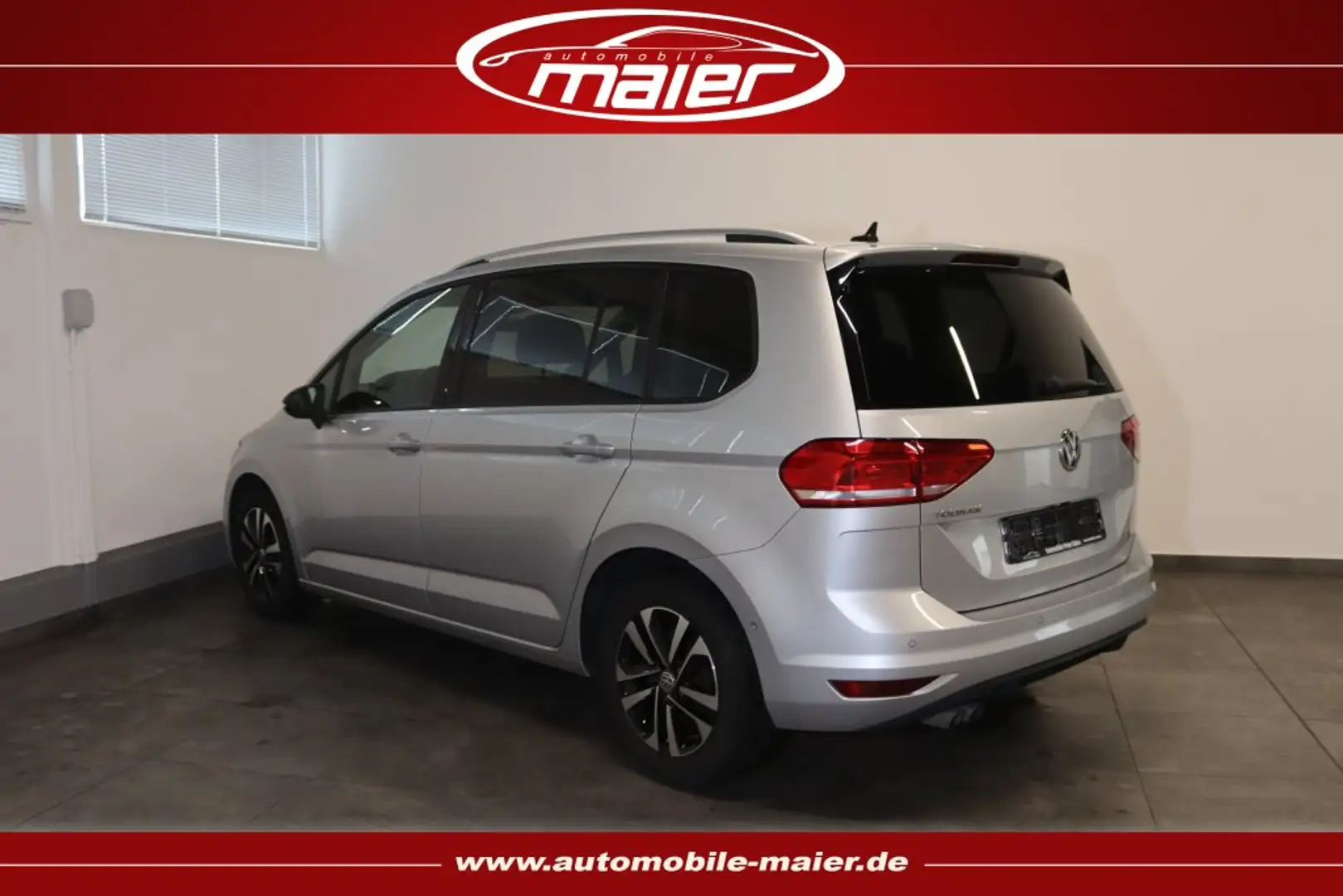 Volkswagen Touran 2.0 TDI IQ.DRIVE-7Si.-NAV-KAM-AHK-LED-SHZ Silver - 2