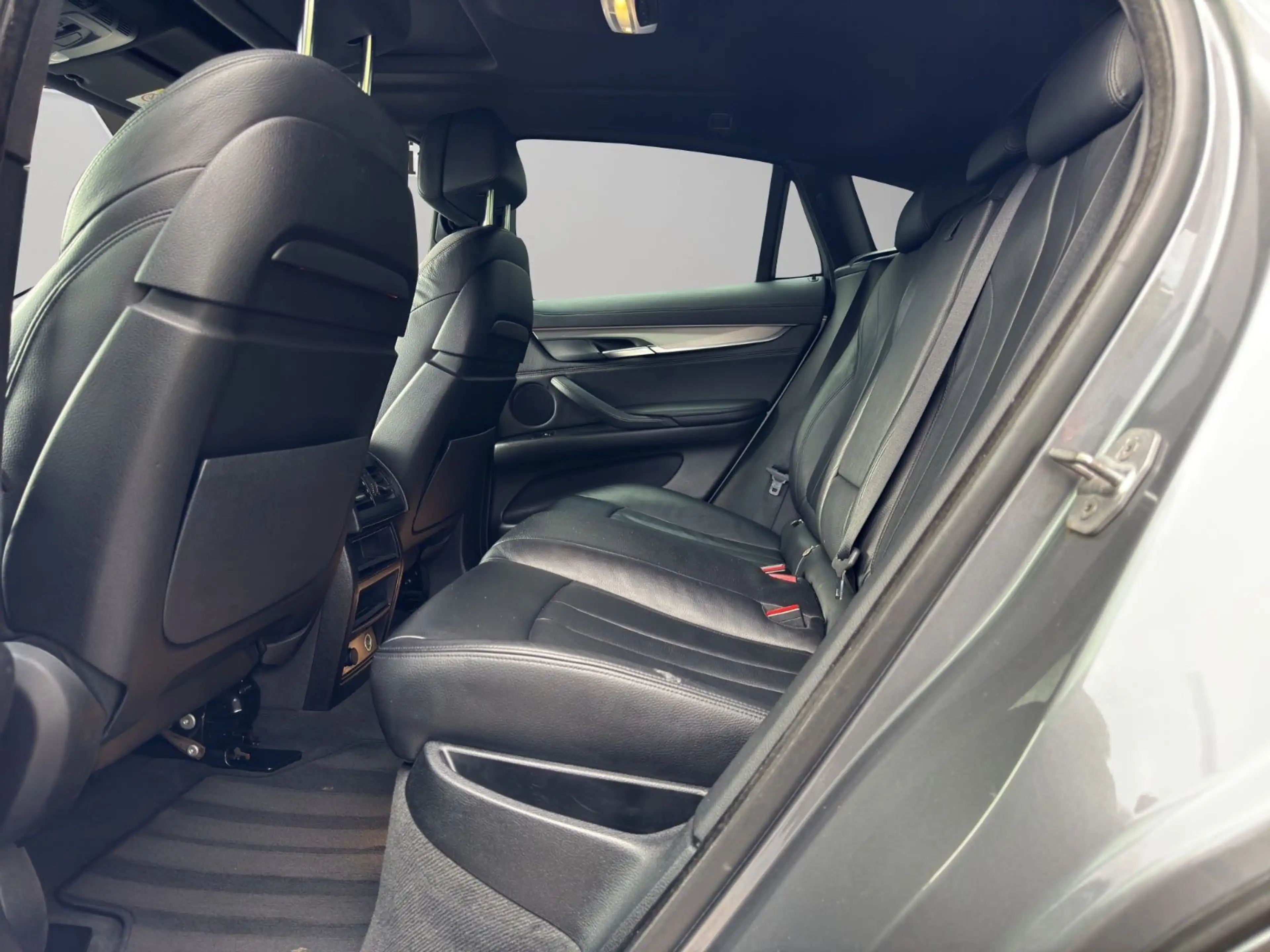 BMW X6 xDrive 40 d*M-PAKET*HEAD UP*PANO*360 — photo 14