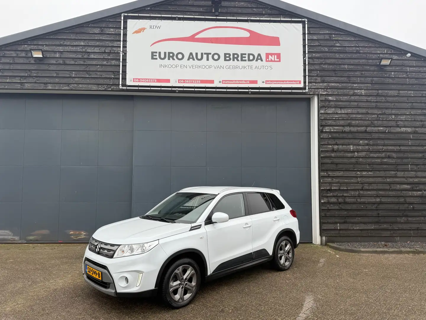 Suzuki Vitara 1.6 Exclusive Automaat Weiß - 1