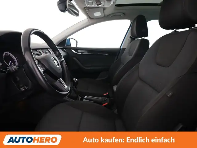 Skoda Octavia view 10