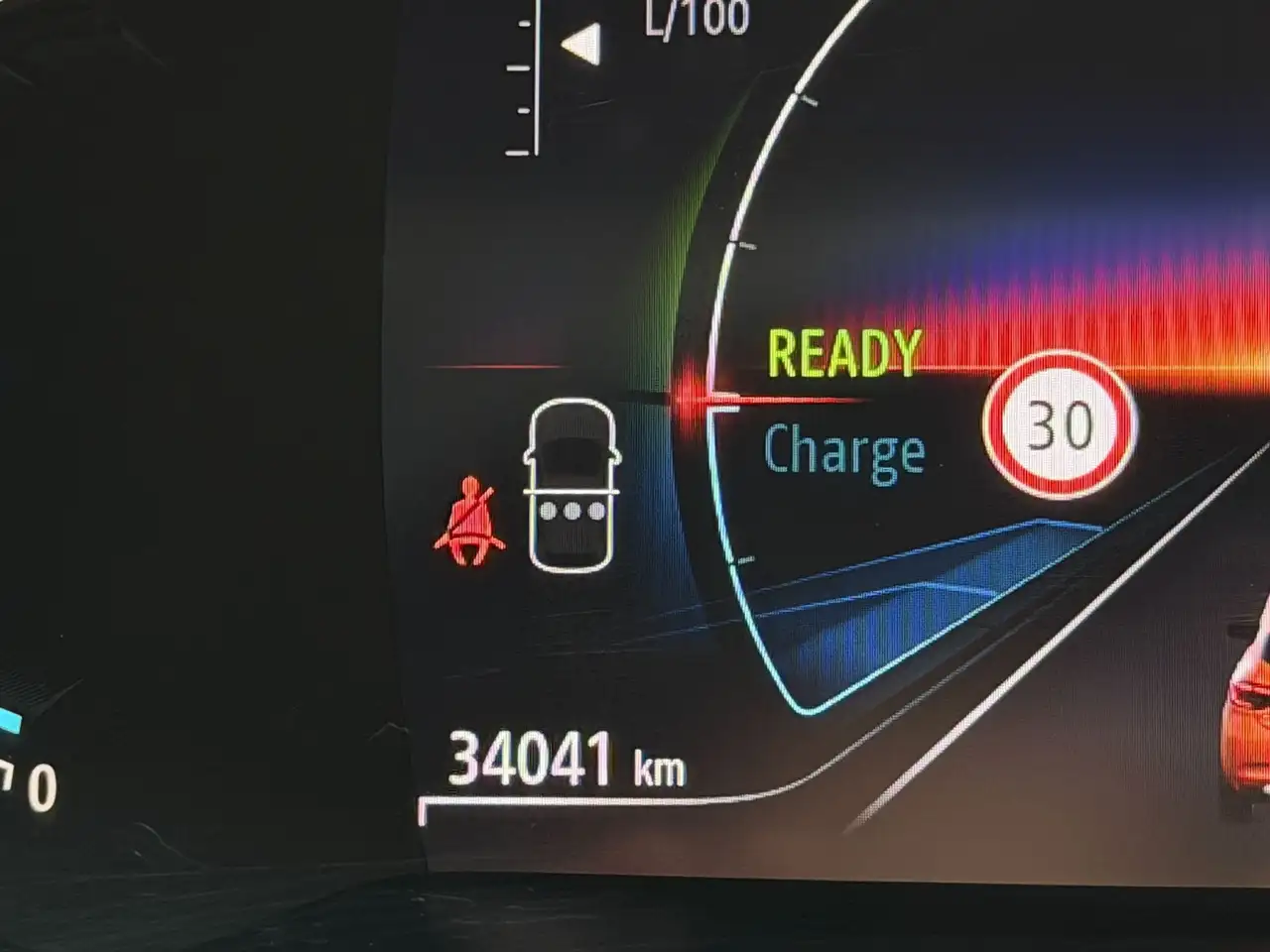 Renault Clio 1.6 Hybrid E-TECH 145 Equilibre 9