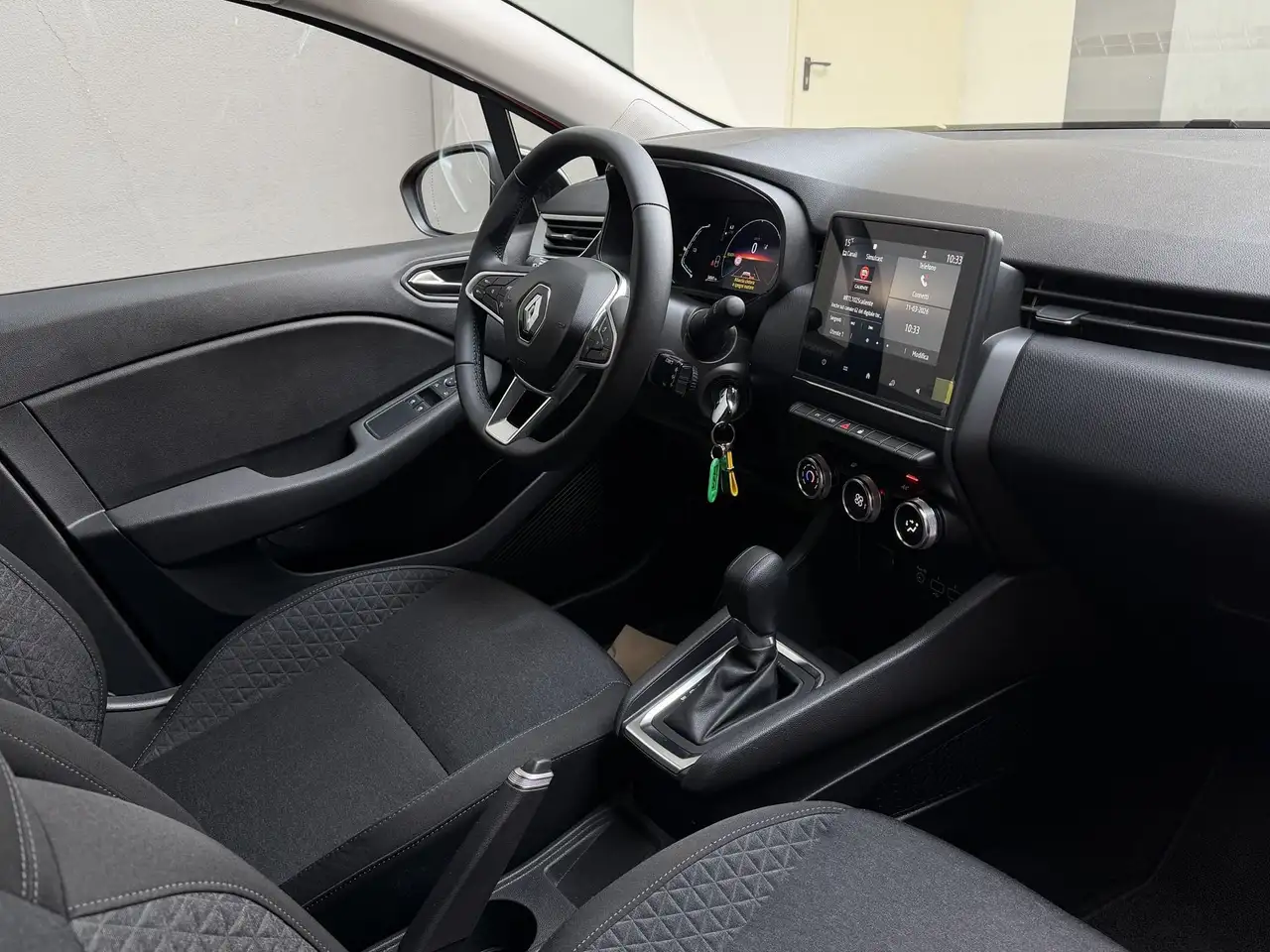 Renault Clio 1.6 Hybrid E-TECH 145 Equilibre 10