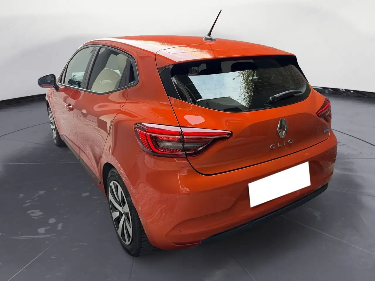 Renault Clio 1.6 Hybrid E-TECH 145 Equilibre 4