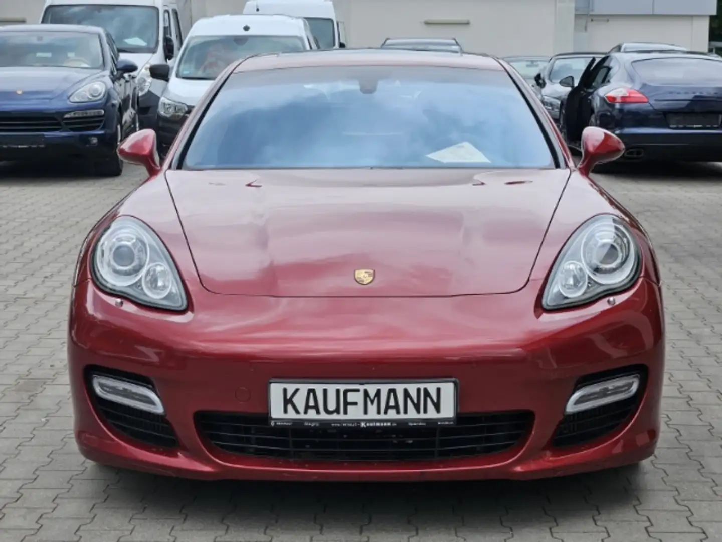 Porsche Panamera Turbo 4.8 Luftfederung AD Niveau StandHZG AHK-el. Red - 2