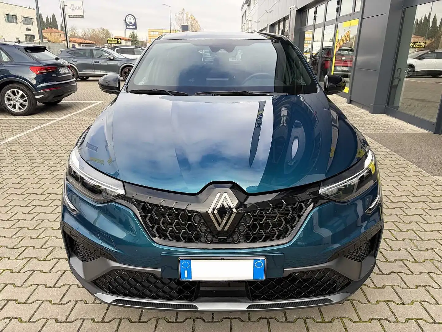 Renault Arkana Full Hybrid E-Tech 145 CV Esprit Alpine Blau - 2