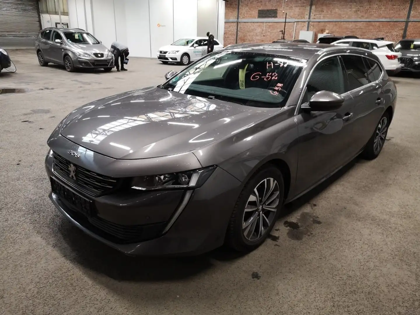 Peugeot 508 Allure NAV+LED+KAM+TEMP+SHZ+SPUR.ASS+TOT.ASS Grau - 2