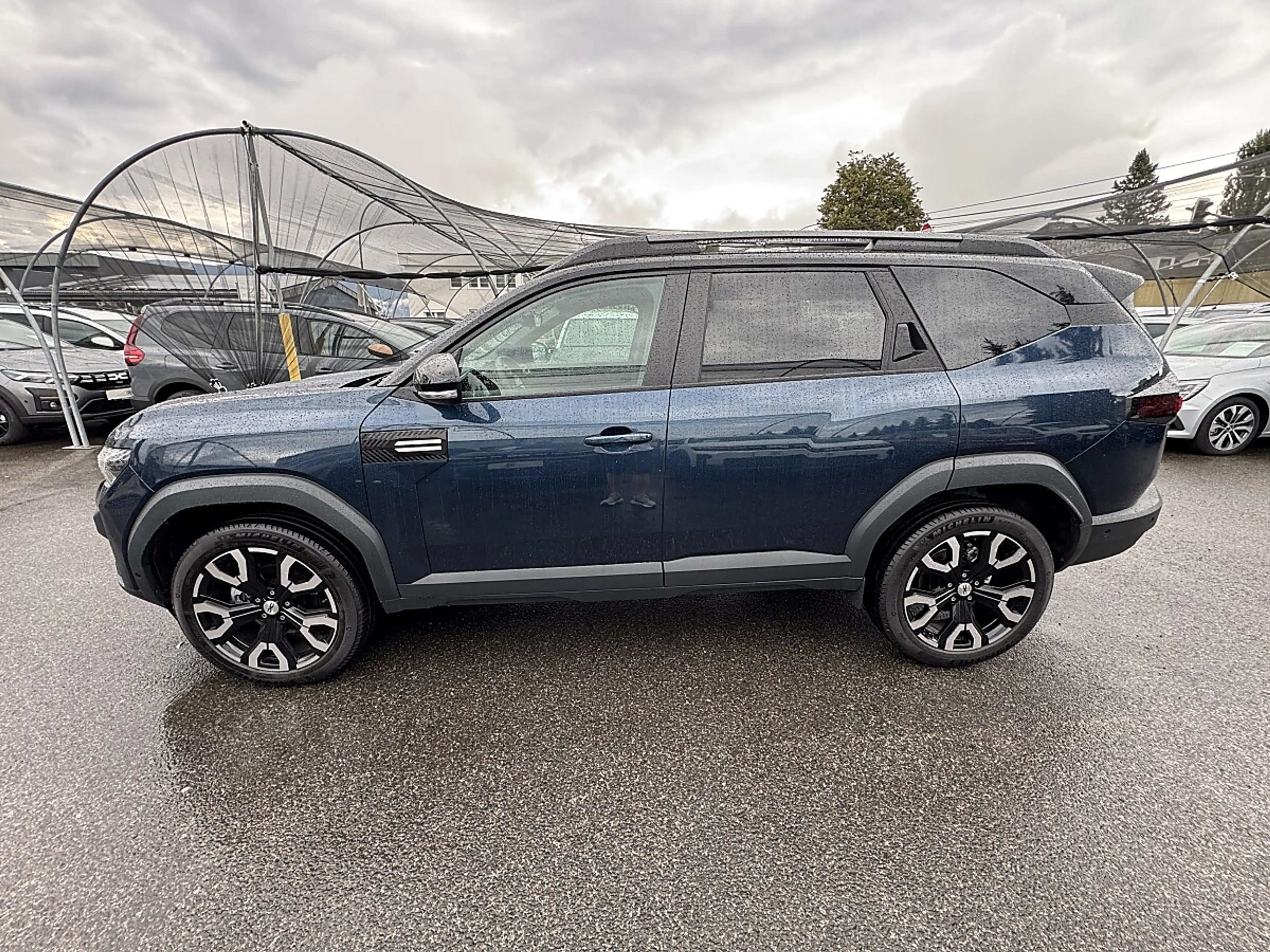 Dacia Bigster Journey G-150 4x4 Aut. LED PDC 19" Multi-View 3... — photo 7