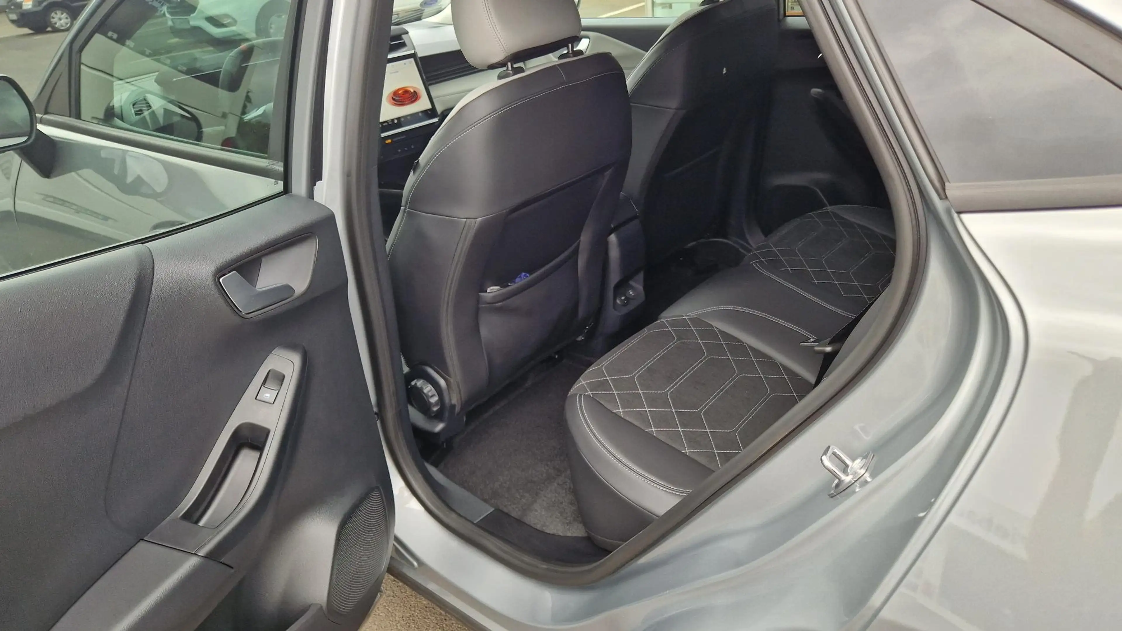 Ford Puma Gen-E 124 kW Premium FWD — photo 8