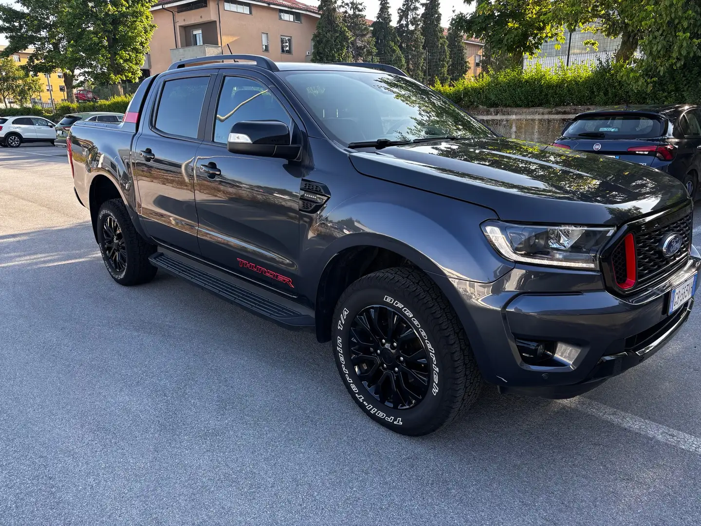 Ford Ranger 2.0 tdci double cab Wildtrak Thunder 213cv auto - 2