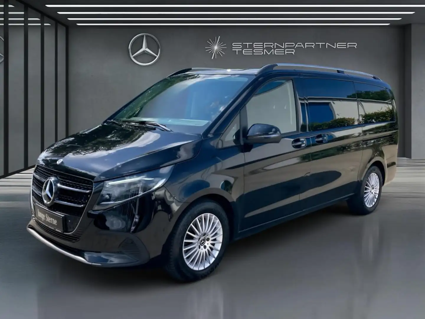 Mercedes-Benz V 300 d STYLE Lang MULTIBEAM+Standhz.+AHK2,5t Nero - 1